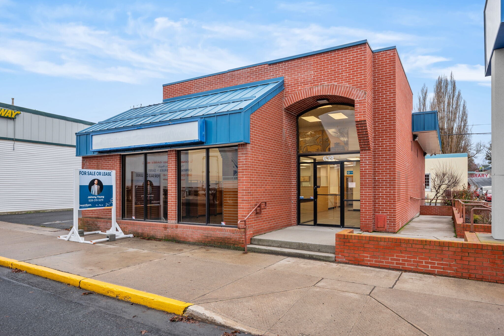 639 Morgan St, Davenport, WA à louer Photo principale– Image 1 sur 50