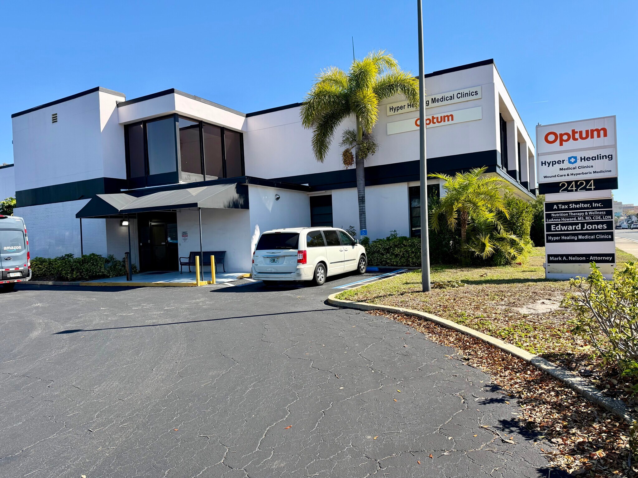 2424 W Manatee Ave, Bradenton, FL à louer Photo principale– Image 1 sur 4