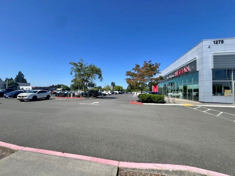 1287 Santa Rosa Ave, Santa Rosa, CA à vendre - Photo de l’immeuble – Image 3 sur 7