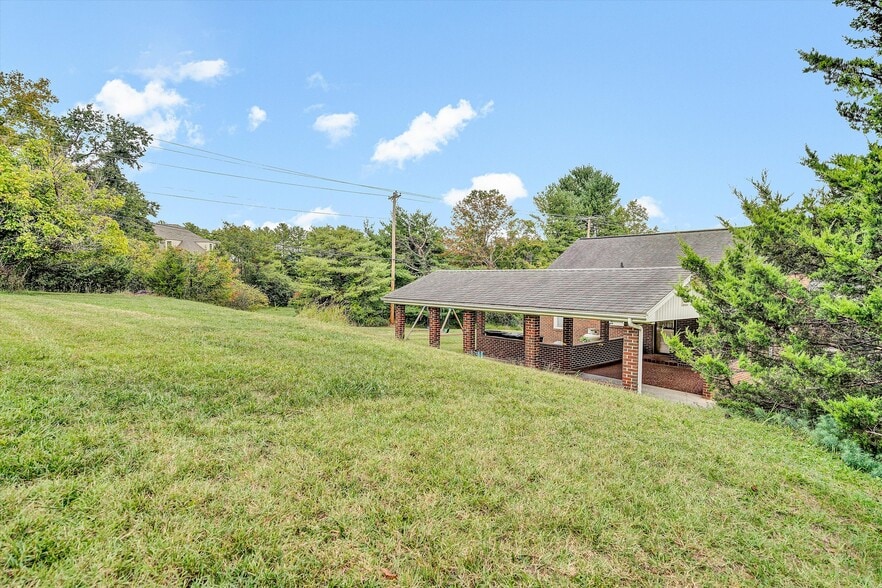 2925-2941 Leslie Ln, Roanoke, VA à vendre - Aérien – Image 3 sur 4