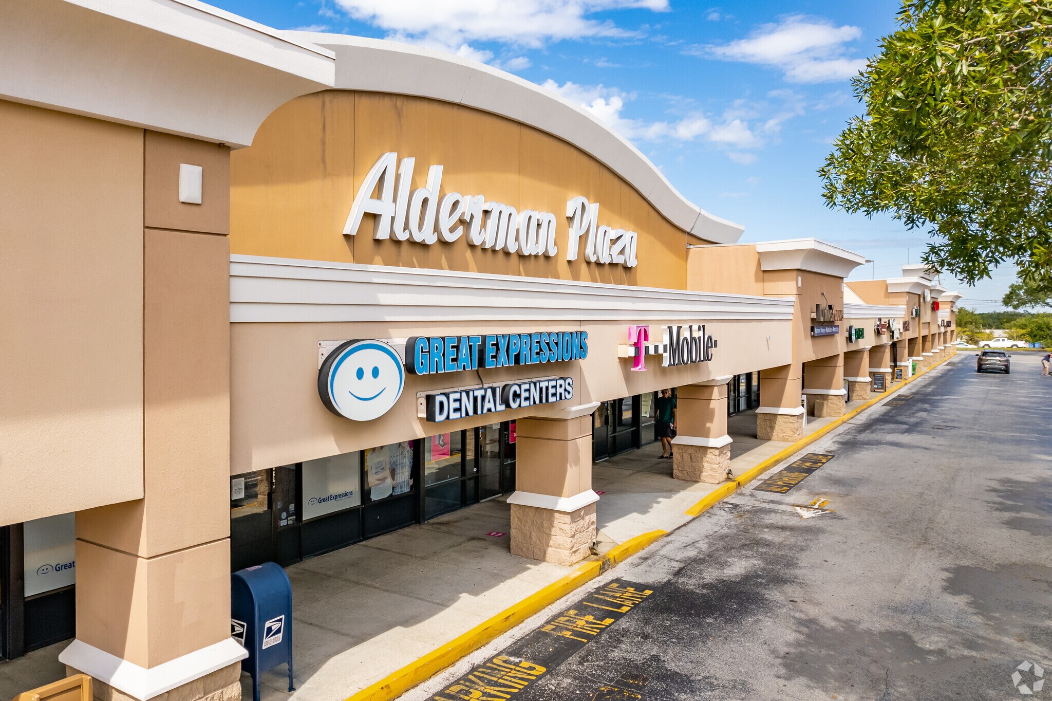 35104 US Highway 19 N, Palm Harbor, FL à louer Photo principale– Image 1 sur 6