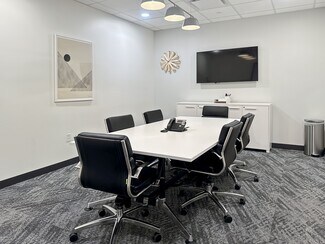 Plus de détails pour 10 N High St, Columbus, OH - Coworking à louer