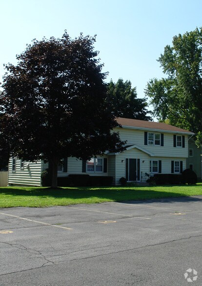 149 Jefferson Hts, Catskill, NY à vendre - Photo de l’immeuble – Image 2 sur 5