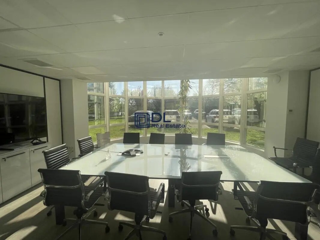 Industriel/Logistique dans Garges-lès-Gonesse à louer Photo intérieure– Image 1 sur 8