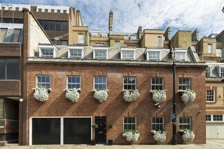 Plus de détails pour 20-22 Grosvenor Gardens Mews N, Londres - Bureau à louer