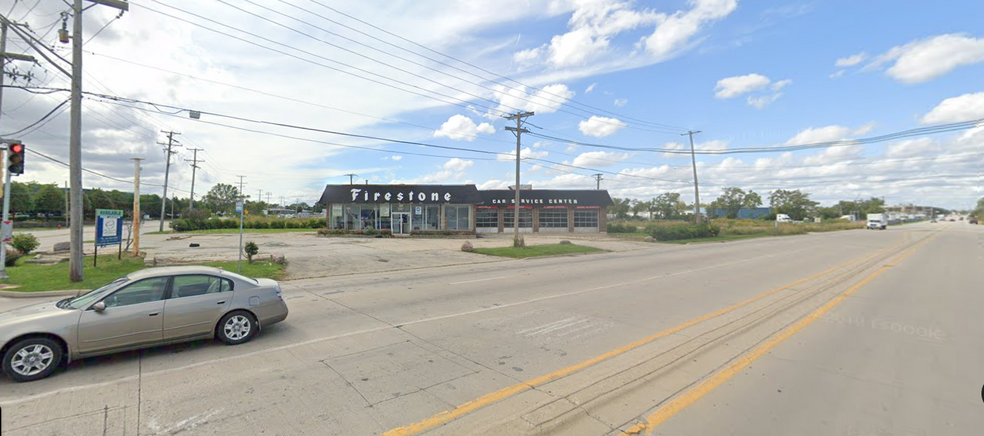 2627 E HIggins Rd, Elk Grove Village, IL à louer - Photo de l’immeuble – Image 3 sur 4