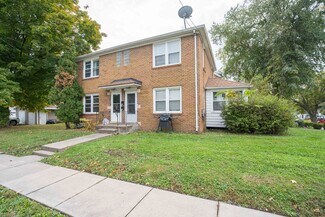 Plus de détails pour 3325 1st St, Des Moines, IA - Logement à vendre