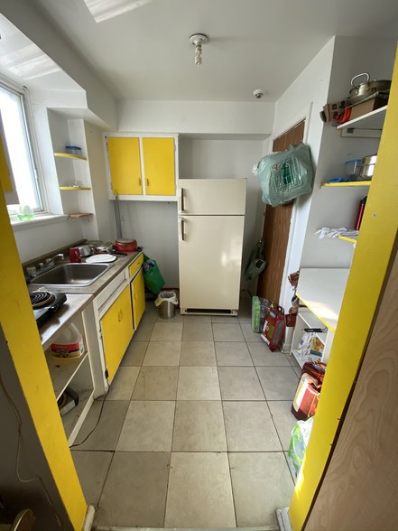 6914 Av Wiseman, Montréal, QC à vendre - Photo intérieure – Image 3 sur 3