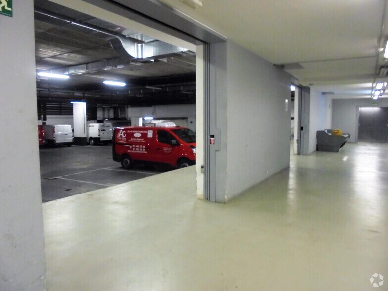 Calle de Barceló, 6, Madrid, Madrid à louer - Photo de l’immeuble – Image 3 sur 9