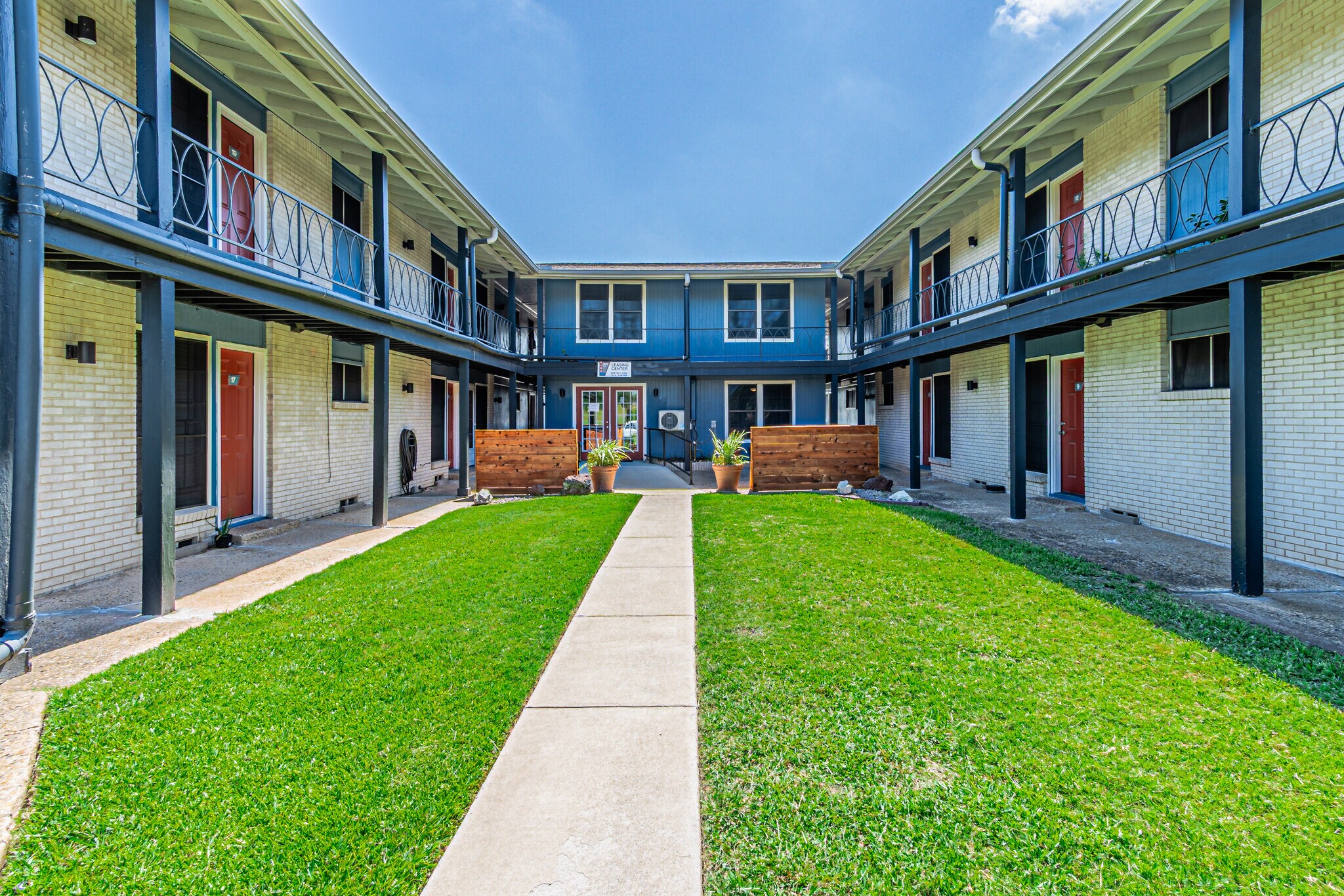 113-117 S Bowser Rd, Richardson, TX à vendre Photo de l’immeuble– Image 1 sur 26