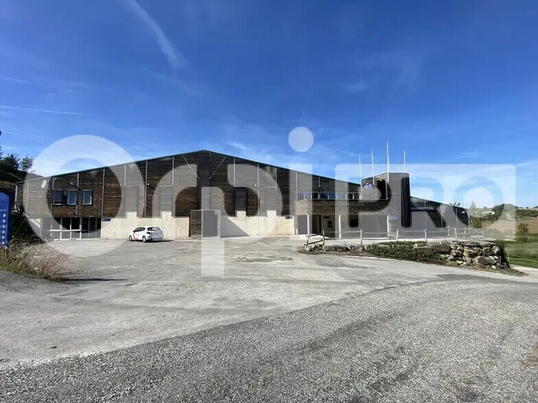 Local d'activités dans Réalville à vendre - Photo de l’immeuble – Image 3 sur 12