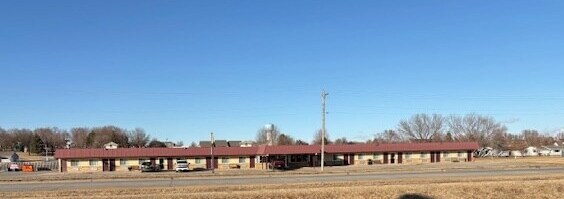 900 E 7th St, Wayne, NE à vendre - Photo principale – Image 1 sur 9