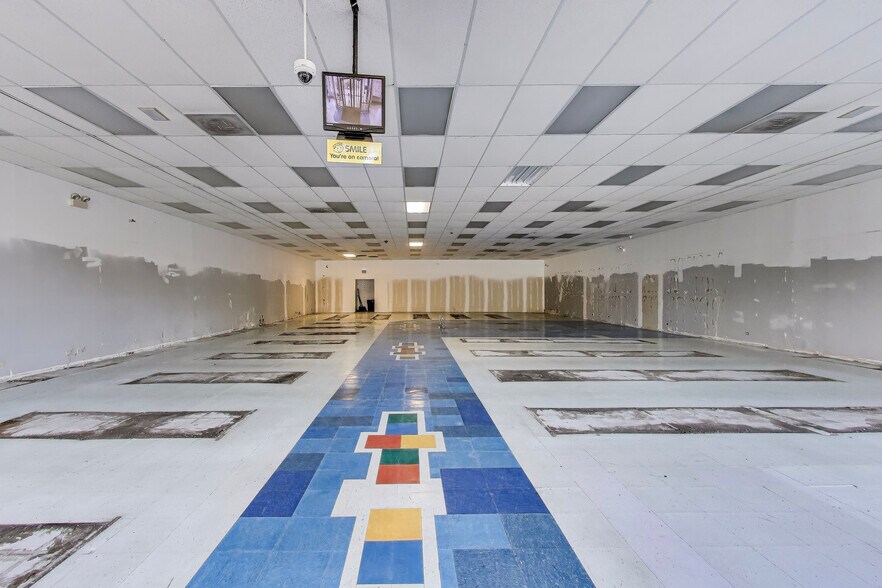 2255 W 95th St, Chicago, IL à louer - Photo de l’immeuble – Image 3 sur 12