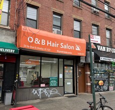 322-324 Van Brunt St, Brooklyn, NY à louer Photo de l’immeuble– Image 1 sur 4