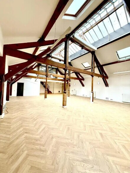 Bureau dans Paris à louer - Photo intérieure – Image 2 sur 15