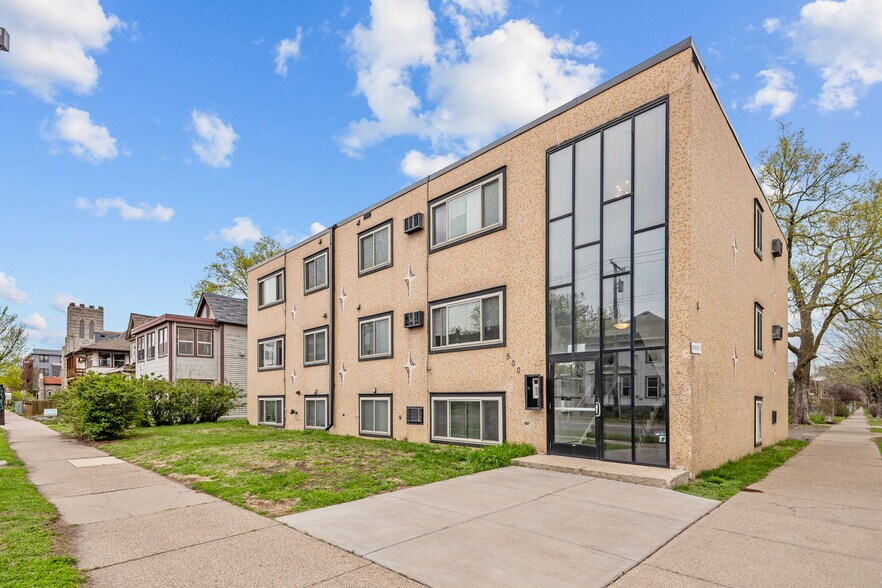 500 W 28th St, Minneapolis, MN à vendre - Photo de l’immeuble – Image 3 sur 17