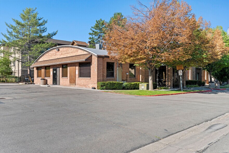 1776 S West Temple, Salt Lake City, UT à louer - Photo de l’immeuble – Image 1 sur 6