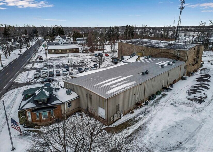 638 Lake St, Wilson, NY à louer - Photo de l’immeuble – Image 3 sur 23