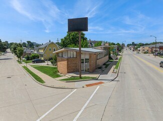 Plus de détails pour 8801 W National Ave, West Allis, WI - Bureau à vendre
