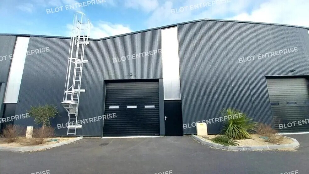 3 Rue Des Enclos, La Gouesnière à louer - Photo de l’immeuble – Image 2 sur 4
