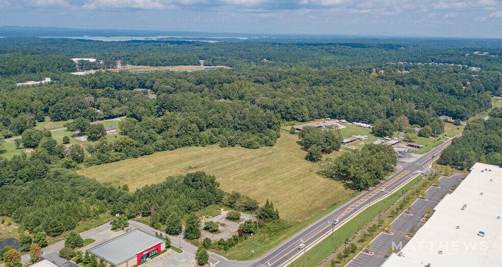 944 Gainesville Hwy, Buford, GA à vendre - Photo de l’immeuble – Image 3 sur 3
