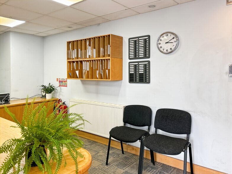 1 Edison Rd, Aylesbury à louer - Photo intérieure – Image 3 sur 10