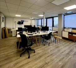 92 Rue Edouard Vaillant, Levallois-Perret à louer Photo intérieure– Image 1 sur 3