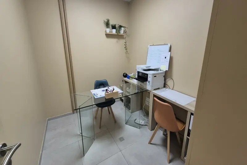 Bureau dans Villeneuve-lès-Béziers à louer - Photo intérieure – Image 2 sur 6