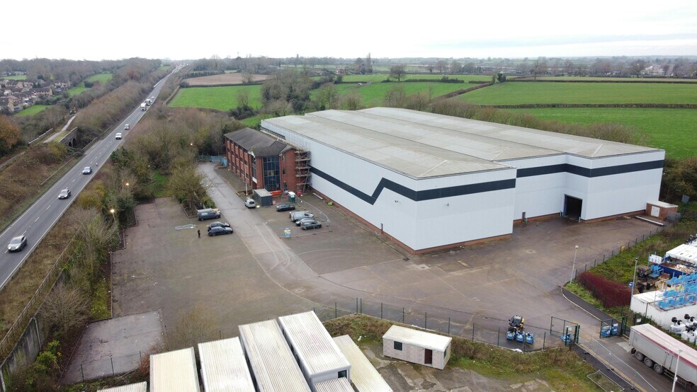 Lawford Rd, Rugby à louer - Photo de l’immeuble – Image 2 sur 7