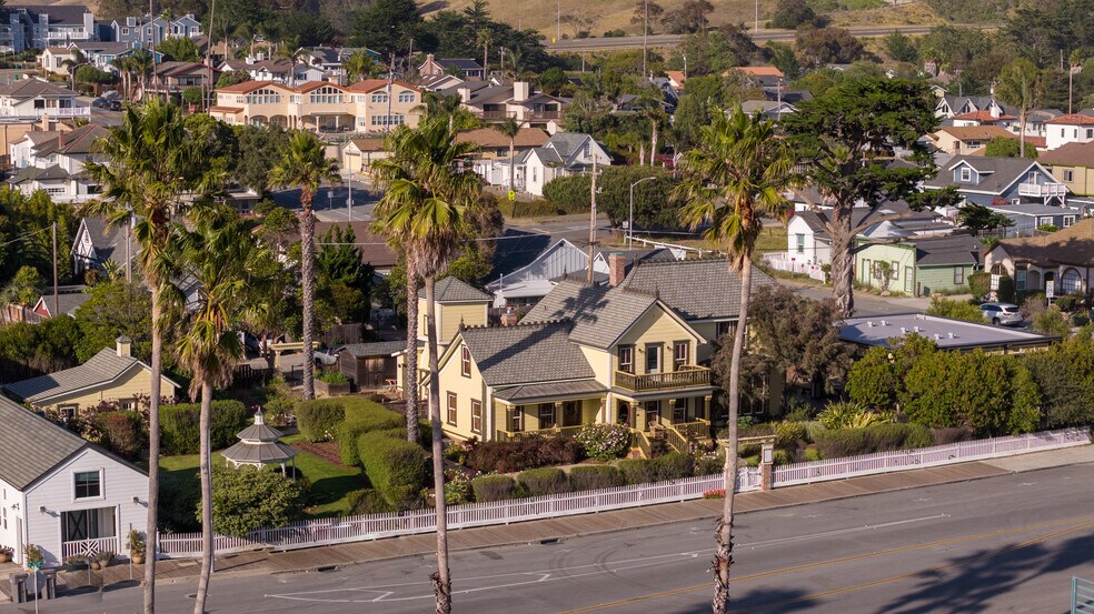 149 Cayucos Dr, Cayucos, CA à vendre - Photo de l’immeuble – Image 2 sur 79