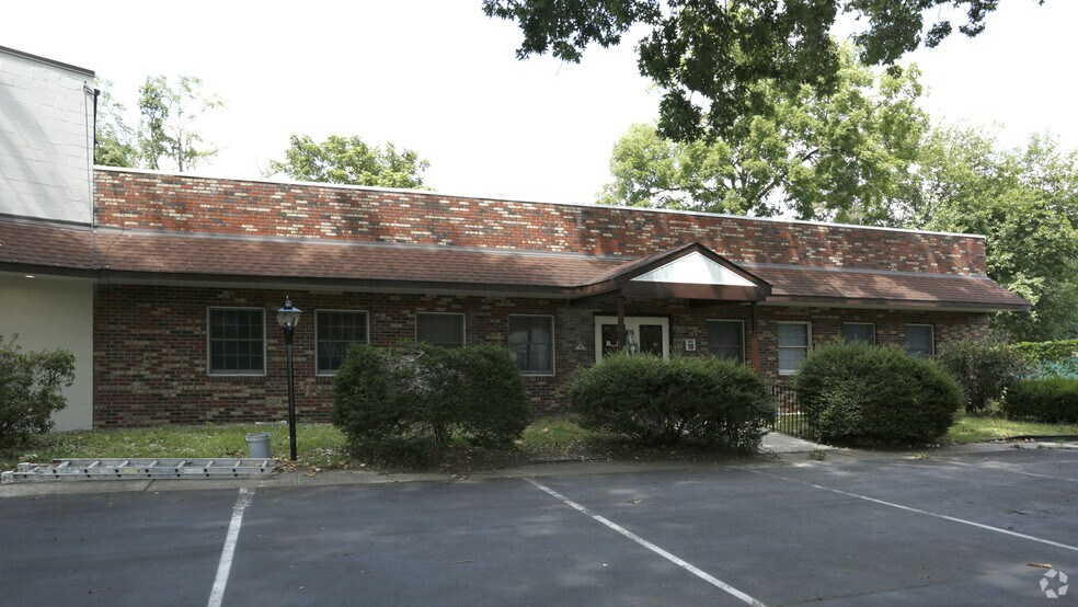 16 Reeves Ave, Hamilton, NJ à louer - Photo de l’immeuble – Image 2 sur 7
