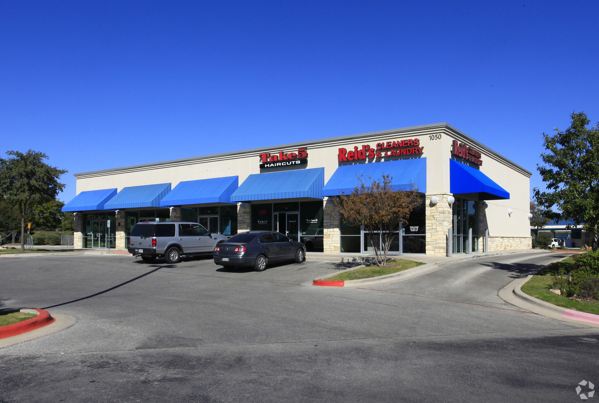 1050 N Lakeline Blvd, Cedar Park, TX à louer Photo principale– Image 1 sur 5