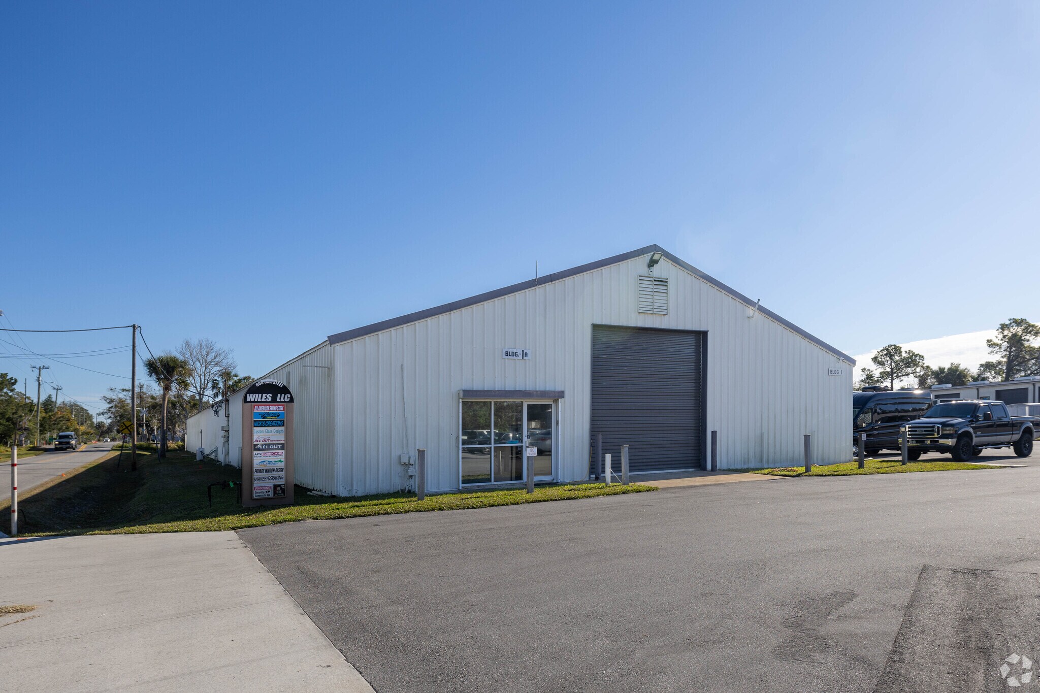 600 Oak St, Port Orange, FL à louer Photo principale– Image 1 sur 5