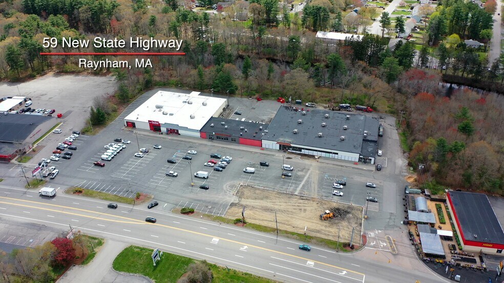 63 New State Hwy, Raynham, MA à louer - Vidéo sur l’annonce professionnelle – Image 2 sur 24