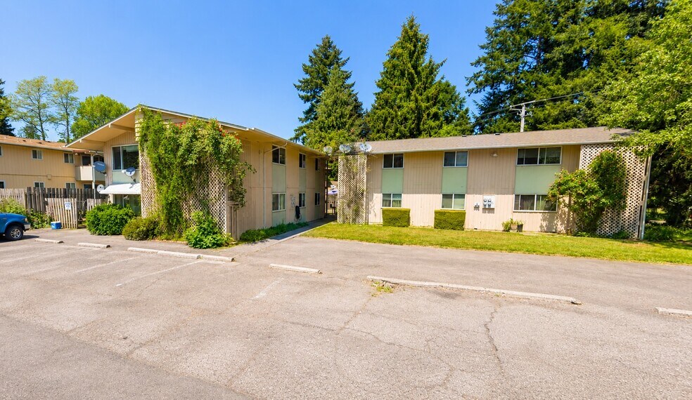 5024 18th Ave SE, Lacey, WA à vendre - Photo de l’immeuble – Image 2 sur 7