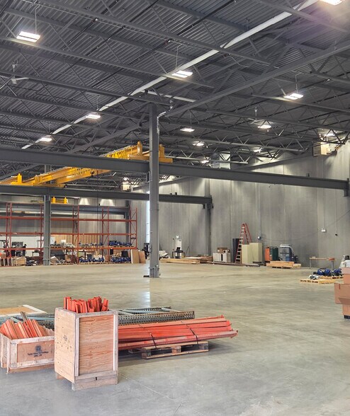 3220 12 St, Nisku, AB à louer - Photo de la construction – Image 3 sur 6