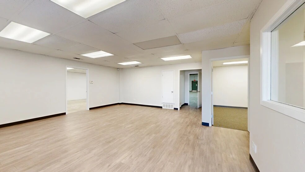 1100-1120 Luke St, Irving, TX à louer - Numérisation 3D Matterport – Image 2 sur 23