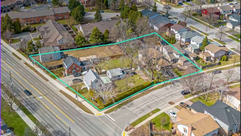 759 Maple Av, Burlington, ON à vendre - Photo de l’immeuble – Image 2 sur 7