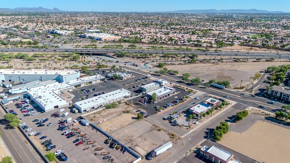 88th Ave and Thunderbird, Peoria, AZ à louer - Photo de l’immeuble – Image 2 sur 28