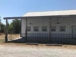 18945 FM 8, Stephenville, TX à louer Photo intérieure– Image 2 sur 7