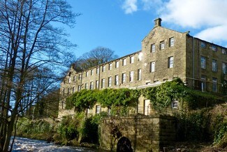 Plus de détails pour Mill Ln, Harrogate - Local commercial à louer