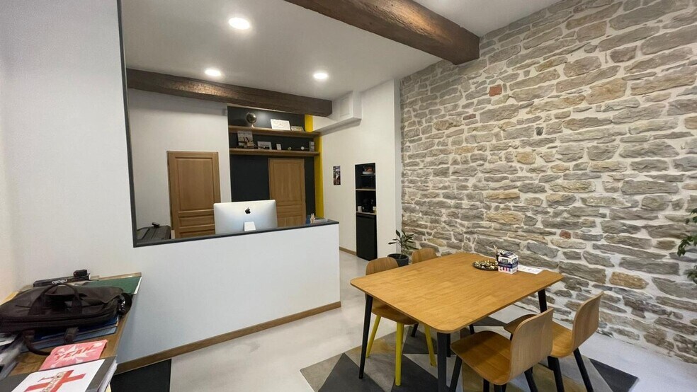 Local commercial dans Bourg-en-Bresse à louer - Photo intérieure – Image 1 sur 6