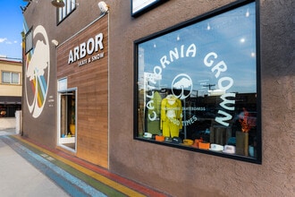 102 Washington Blvd, Venice, CA à louer Photo de l’immeuble– Image 2 sur 5