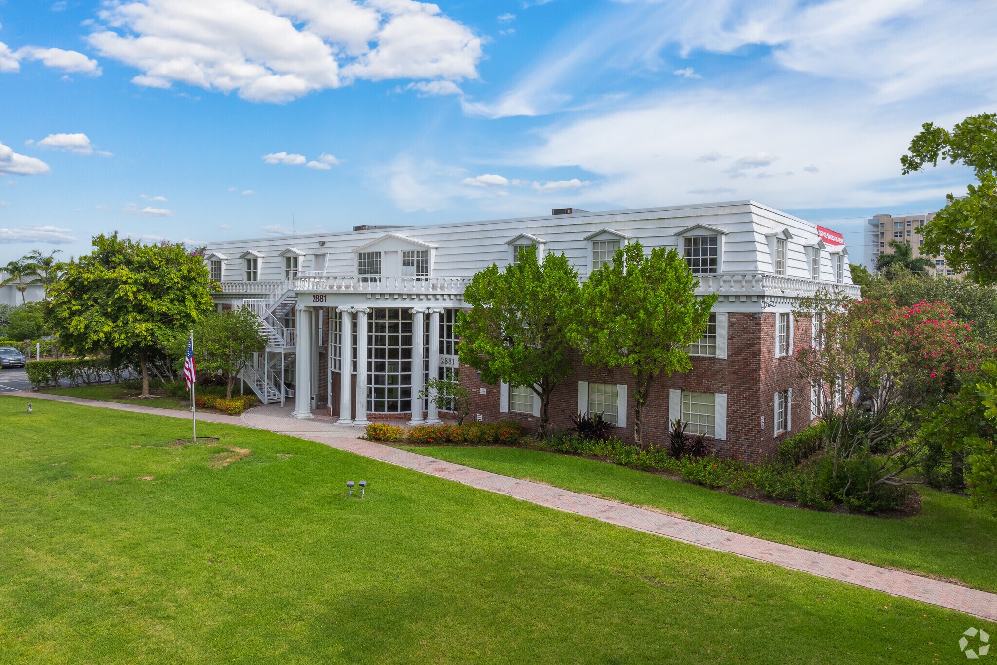 2881 E Oakland Park Blvd, Fort Lauderdale, FL à louer Photo principale– Image 1 sur 25