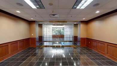 16475 N Dallas Pky, Addison, TX à louer Numérisation 3D Matterport– Image 1 sur 9