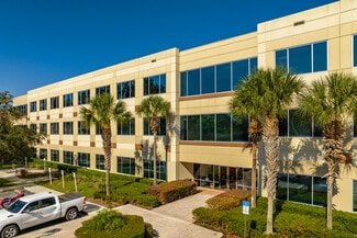 Plus de détails pour 12906 Tampa Oaks Blvd, Temple Terrace, FL - Bureau à louer