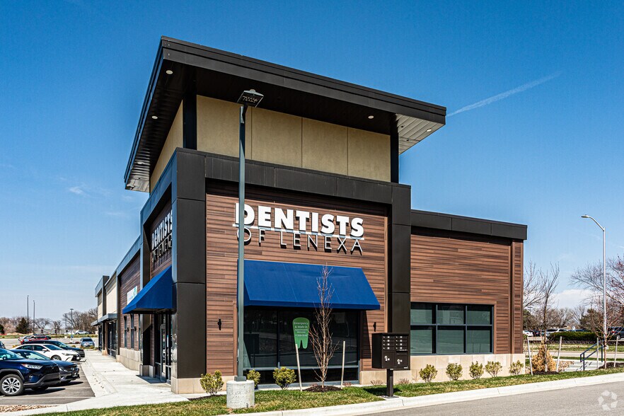 87th St & Loriet St, Lenexa, KS à louer - Photo de l’immeuble – Image 3 sur 4