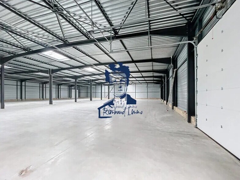 Industriel/Logistique dans Charleville-Mézières à louer - Photo de l’immeuble – Image 3 sur 5