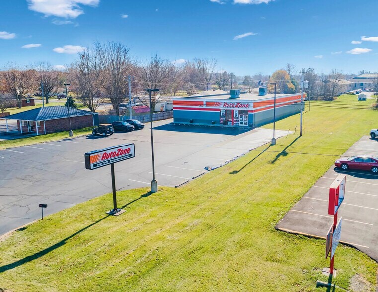808 E Main St, Gas City, IN à vendre - Photo de l’immeuble – Image 3 sur 4