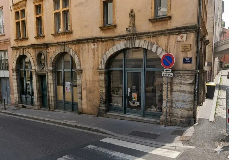5 Rue Jean Carries, Lyon à louer - Photo de l’immeuble – Image 1 sur 3